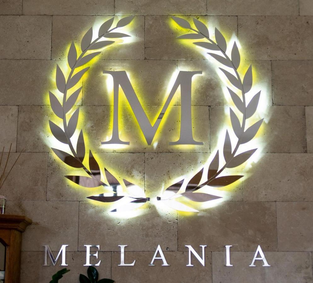 מלון אומן Melania מראה חיצוני תמונה